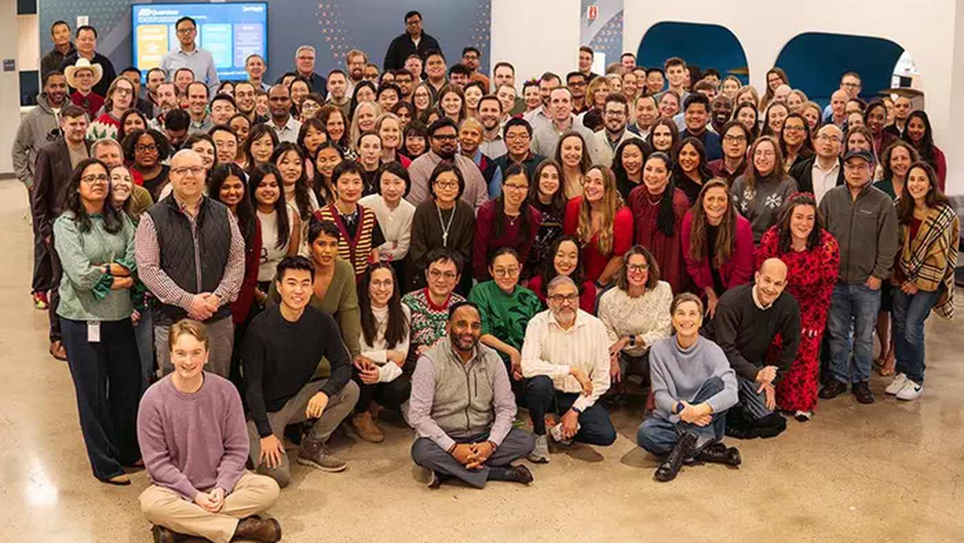 Entrada employees gathered together at their headquarters