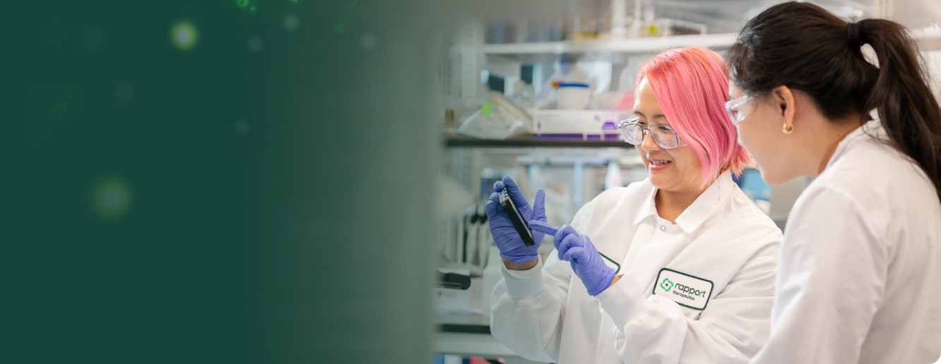 Two Rapport scientists reviewing an experiment together in the laboratory